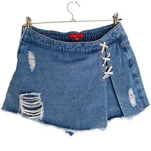 7M Women’s Y2K Distressed Lace Denim Mini Skort [US XS/S]